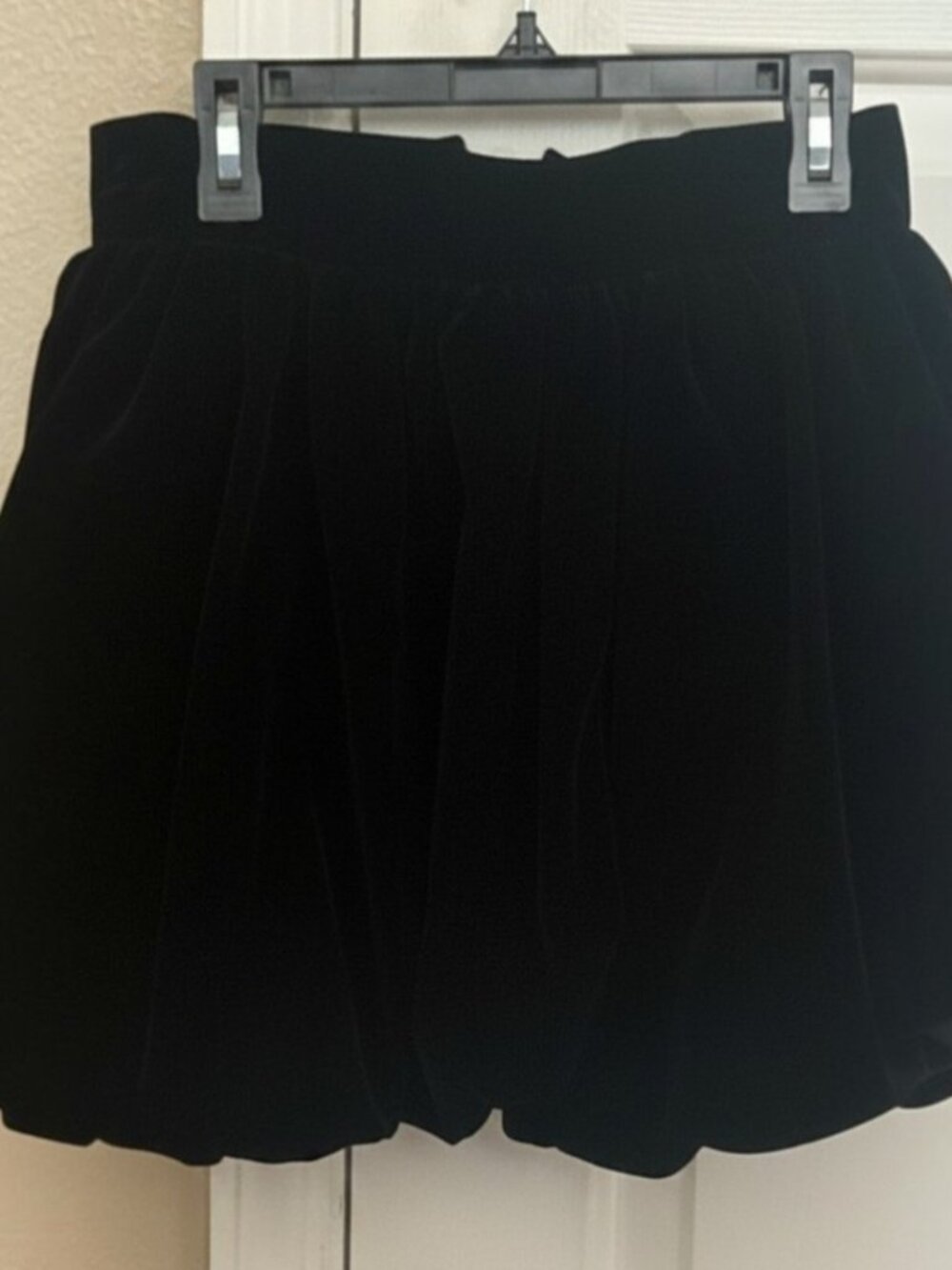 Zemeta Night Balloon Black Velvet Bubble Skort Mini Skirt Womens Size XS NWT